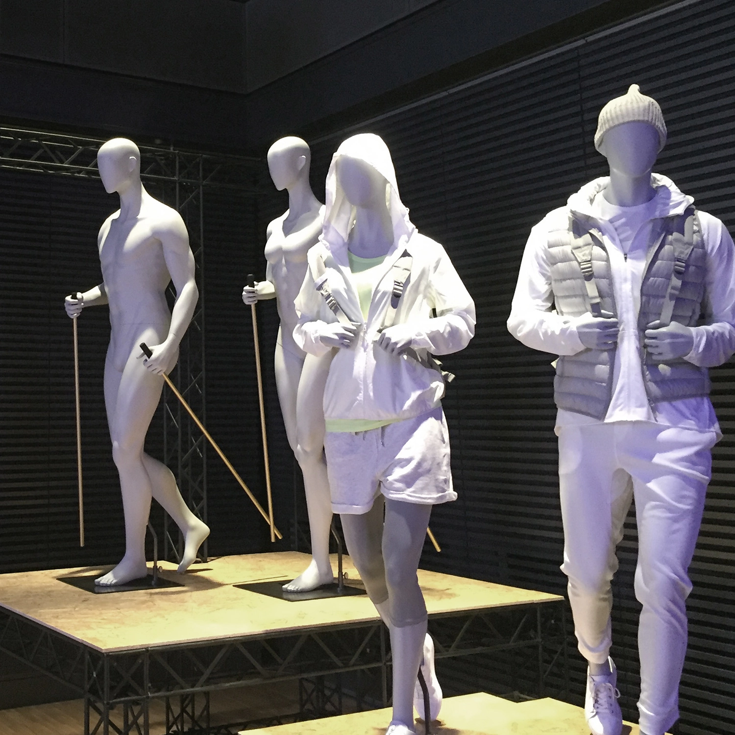 SHOWROOM_TOKYO